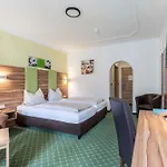 Post Hotel 3*