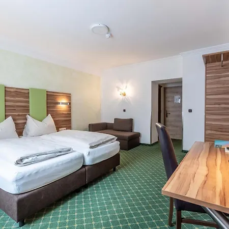 Post Hotel