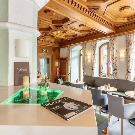 Post Hotel 3*