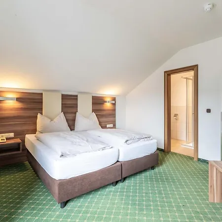 Post Hotel 3*